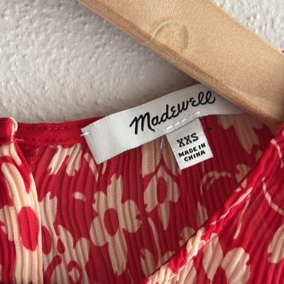 Madewell Red Floral Crinkled Chiffon Sheer Blouse - Picture 5 of 6